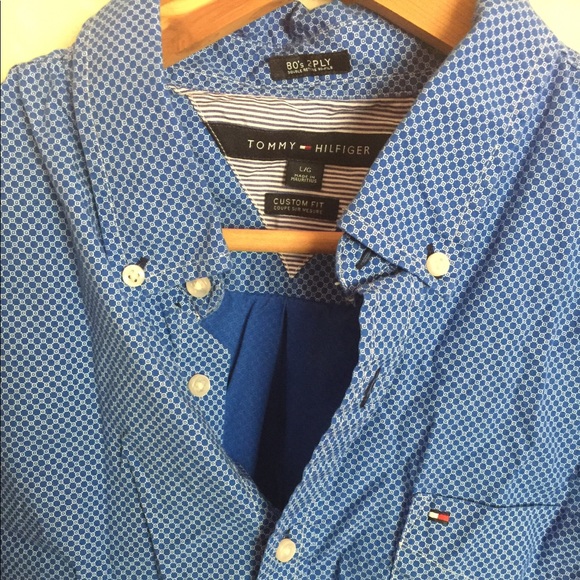 Tommy Hilfiger Button Down Custom Fit Shirt - Picture 1 of 5